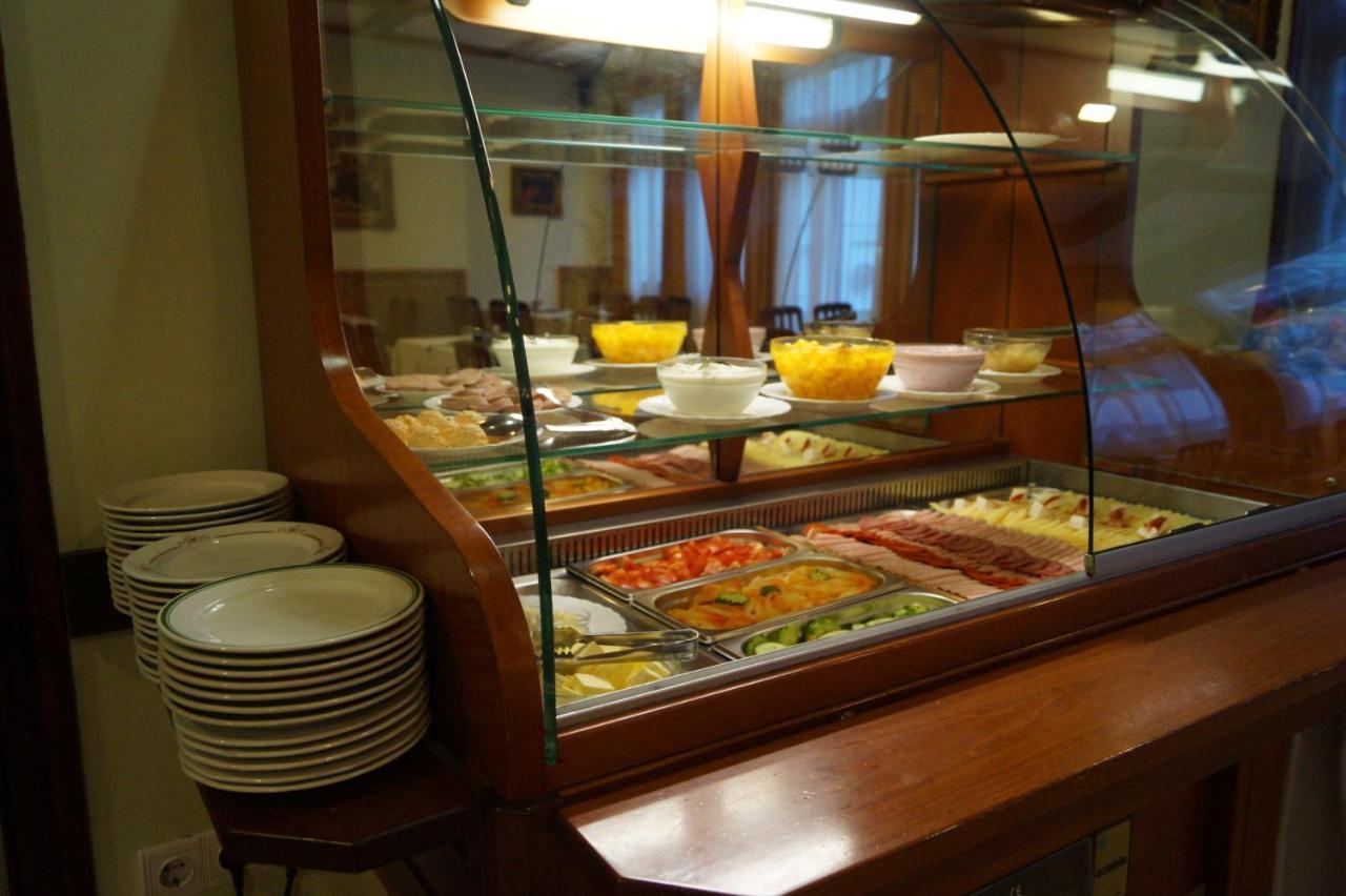 Komfort Platan 3* Harkan
